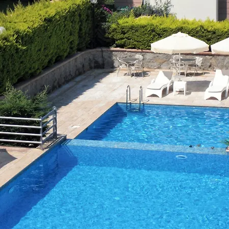 Modern Turkish With Two Swimming Pools, Gorgeous Views, Wifi And